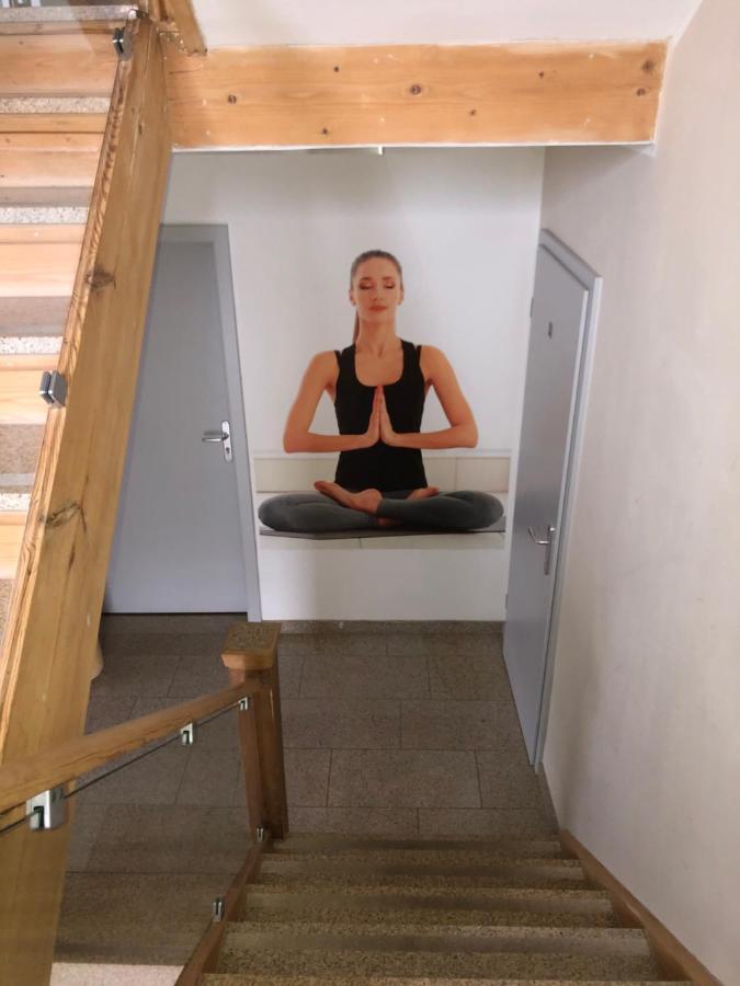 Body Kult Loft - Modernes Appartement Mit 2 Separaten Schlafzimmern Τσβικάου Εξωτερικό φωτογραφία