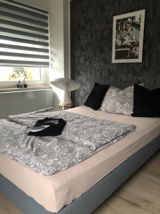 Body Kult Loft - Modernes Appartement Mit 2 Separaten Schlafzimmern Τσβικάου Εξωτερικό φωτογραφία